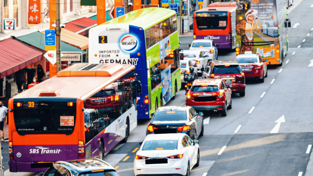 Singapore-public-bus